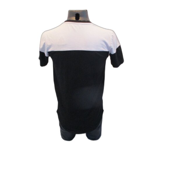 Bold Geometric Colorblock Tee with Red Zipper Pocket πΊπ€π€ - Picture 4 of 6